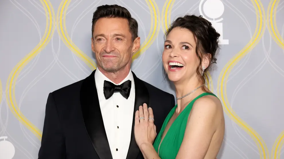 Hugh Jackman y su rumorada pareja están “más felices que nunca”