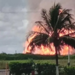 Según informó en la red social X, la cuenta Reporte Ya, debido al fuerte olor a gas se ordenó la evacuación de los habitantes de Punta de Mata.