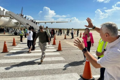 Los visitantes, además de conocer los encantos de la isla caribeña, también podrán explorar otros destinos emblemáticos de Venezuela.