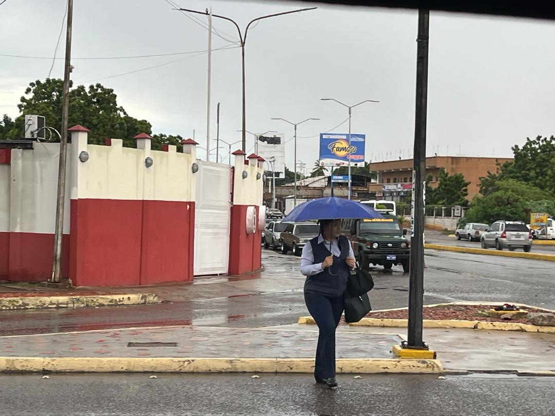 Se prevé que siga lloviendo en Caracas y otras zonas del país