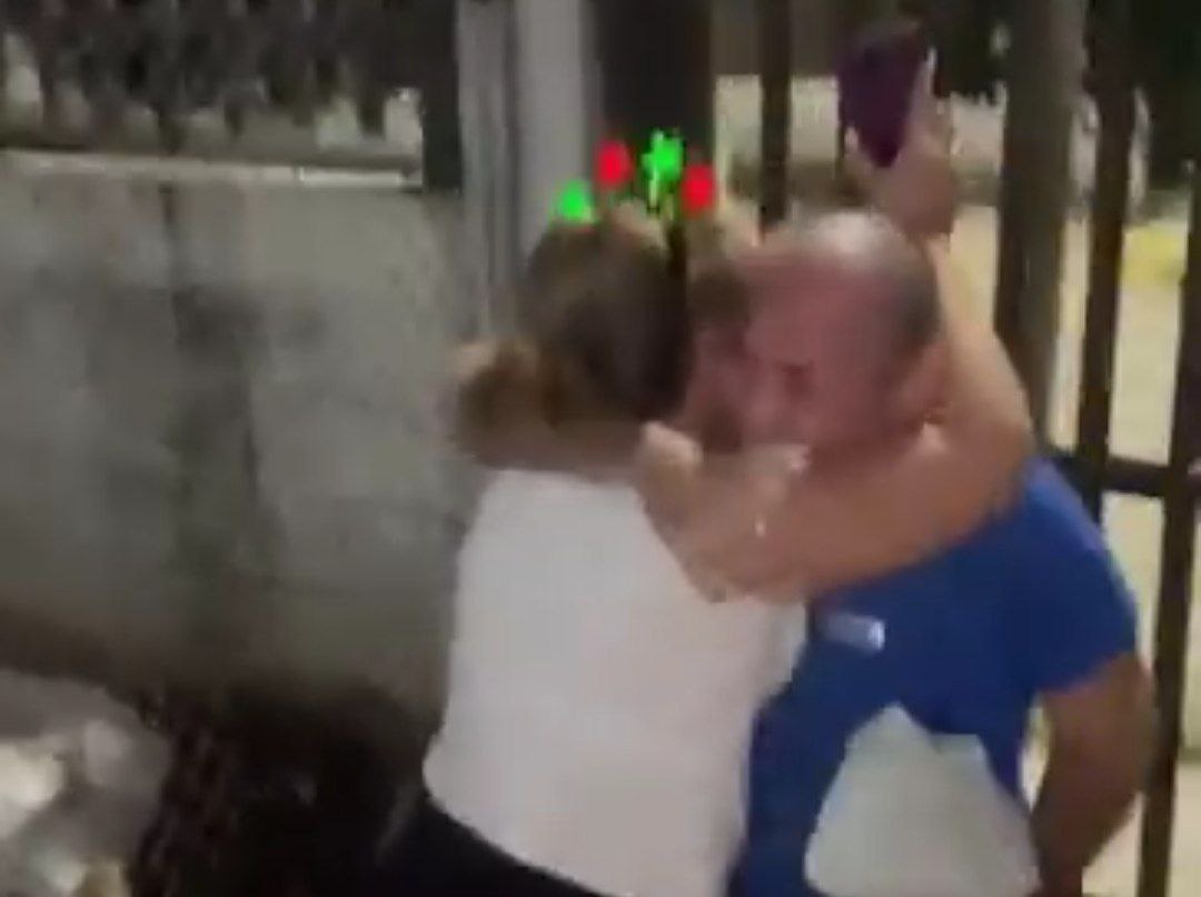 El esperado reencuentro de Edward Ocariz con su familia tras su liberación