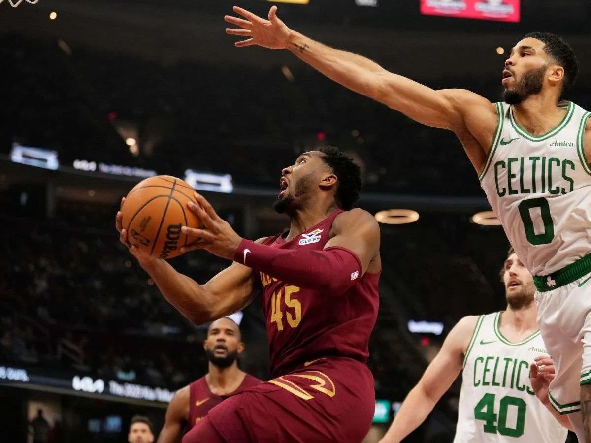 Cavaliers cortan racha de los Celtics