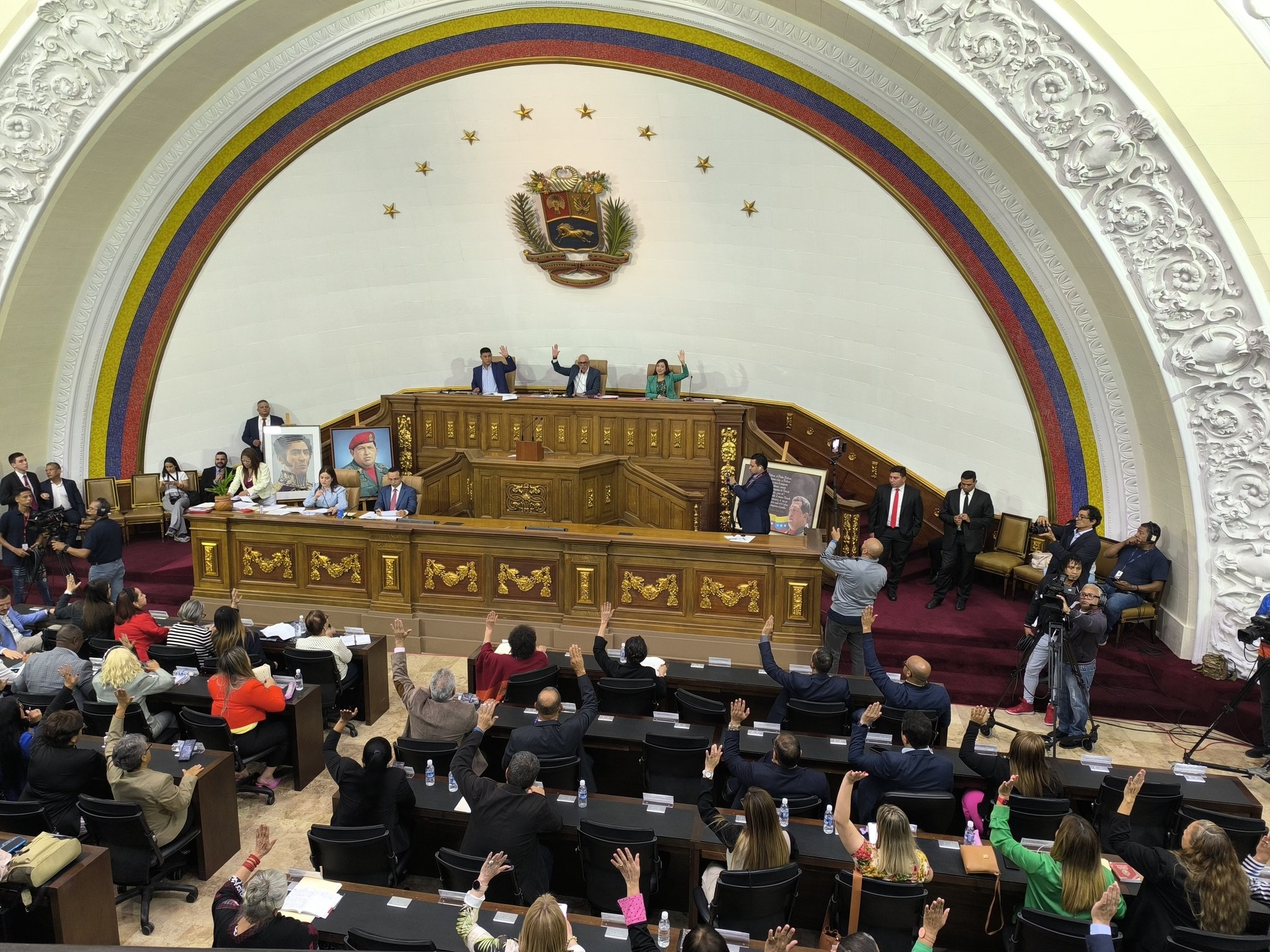 Chavismo cierra 2024 con elección de 15.000 jueces de paz: conozca el proceso y sus implicaciones