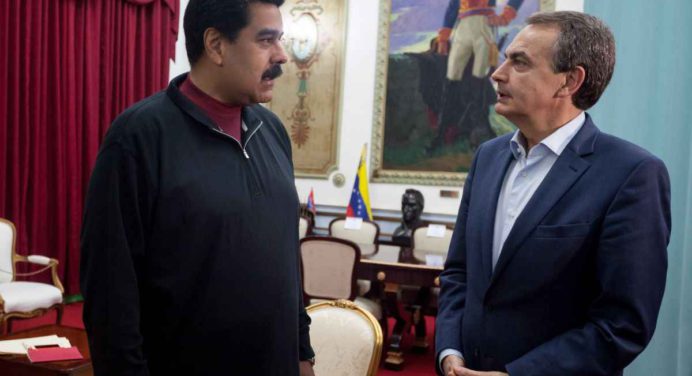 Zapatero niega haber buscado destino para Maduro tras elecciones