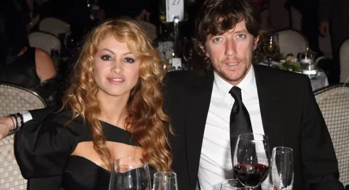 Paulina Rubio solicita restricción de contacto entre su ex y su hijo