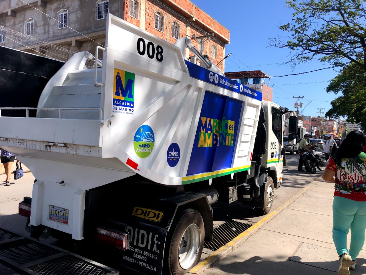 Mejoras en la recolección de desechos sólidos en Porlamar con nueva compactadora