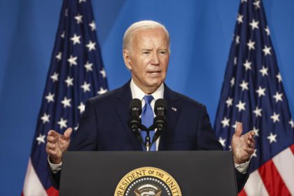 Joe Biden retira a Cuba de la lista de países que promueven el terrorismo