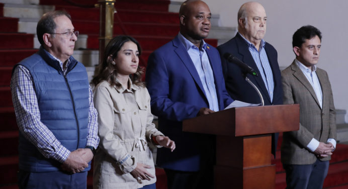 Estados Unidos suspende sanciones contra Colombia tras ser aceptada su política de deportaciones