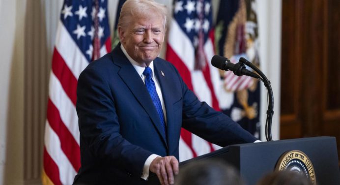 Trump afirma proceso riguroso para identificar venezolanos acusados de ser miembros del Tren de Aragua