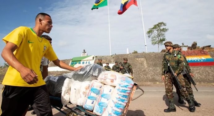 Venezuela reabre paso fronterizo con Brasil tras maniobras militares