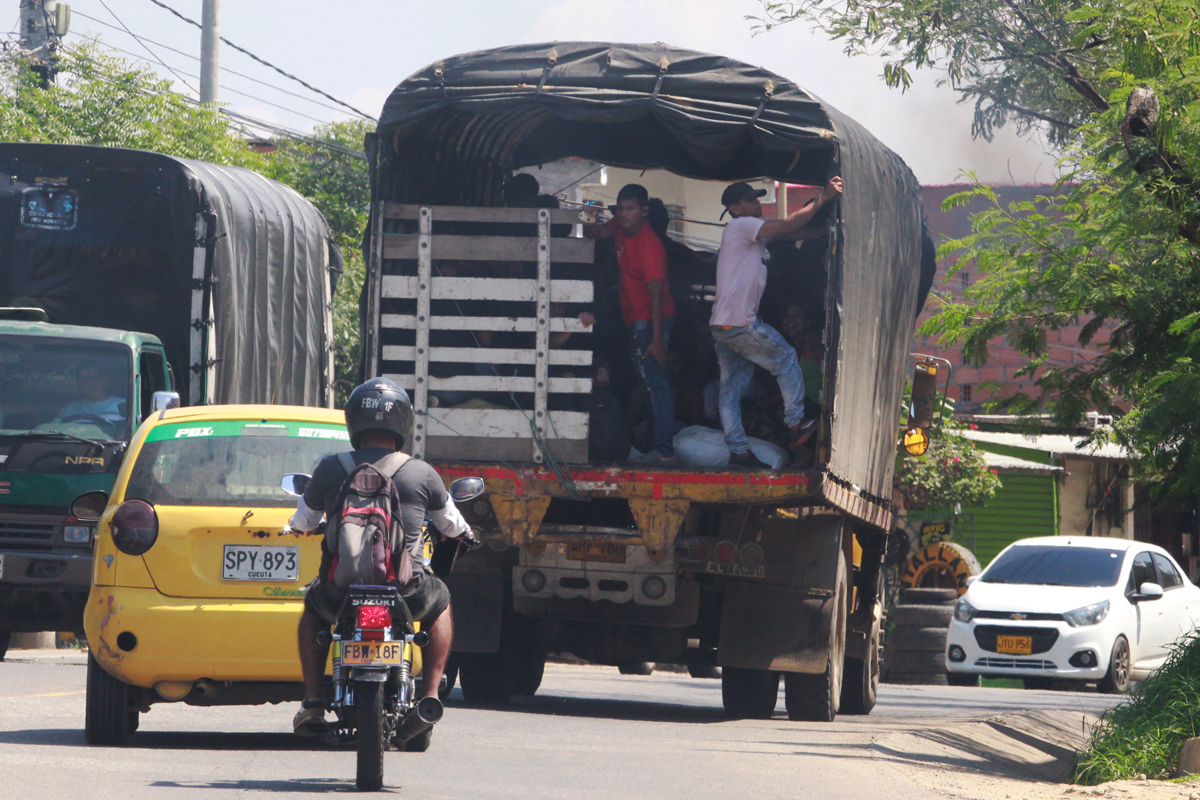 Atención del Gobierno a colombianos desplazados por conflicto: una prioridad en acción