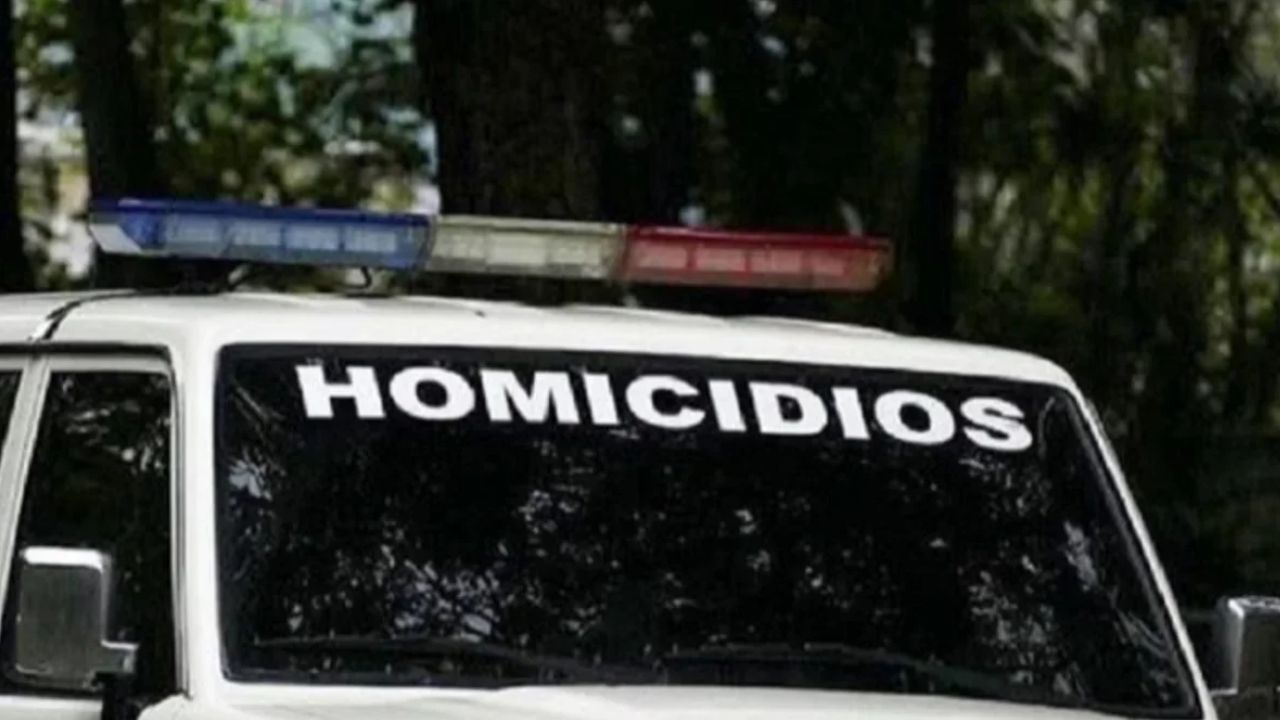 Crímen por celos: hombre asesinado con un hachazo