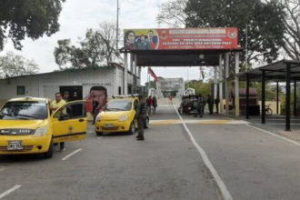 Abren paso por la frontera de Apure