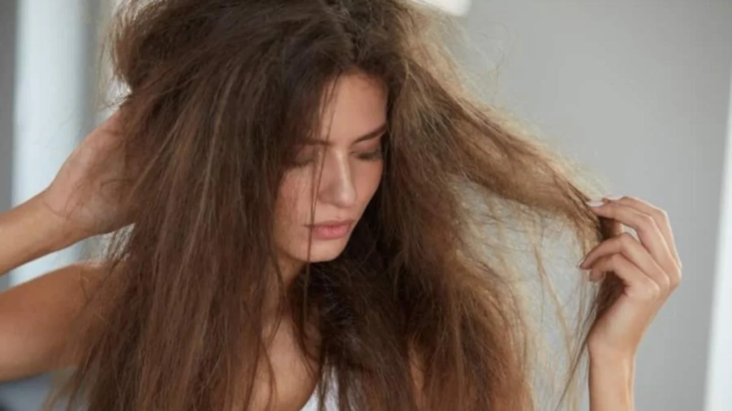 Dile Adiós al Cabello Resequedad con una Mascarilla Casera