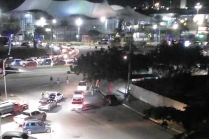 Operativo de seguridad nocturno en Plaza Las Banderas