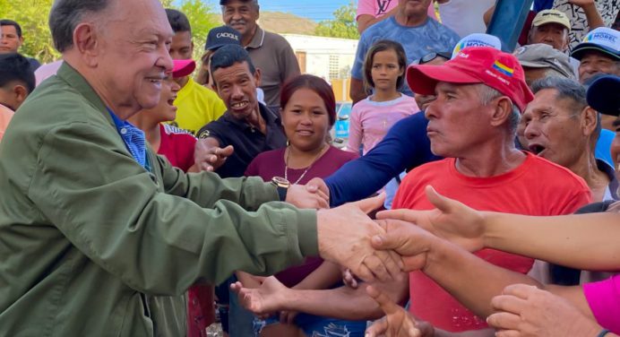 Morel Rodríguez beneficia a más de 6 mil familias con cestas alimentarias: una ayuda que llega a hogares necesitados.