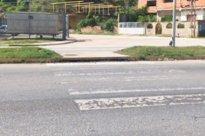 Eliminan rampas ilegales en la avenida 31 de Julio para mejorar la seguridad vial