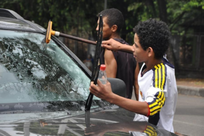 Autoridades de Mariño Abordan la Situación de Niños Trabajadores en Semáforos