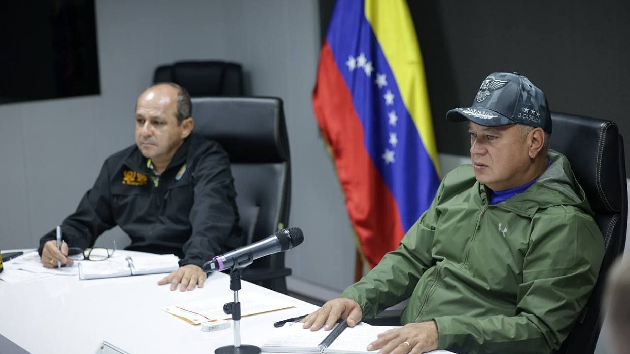 Encuentro de Ministro Cabello con Organismos de Seguridad: Priorizando la Protección del País