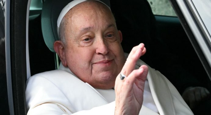 El Papa Francisco enfrenta un momento de prueba