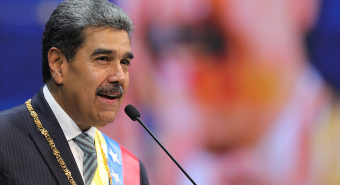 Nicolás Maduro da marcha atrás en decisión de rechazar migrantes venezolanos de EEUU