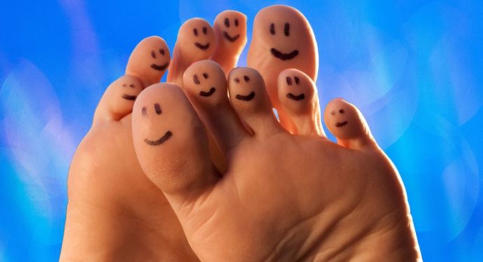 Remedio casero para eliminar el mal olor de los pies en minutos