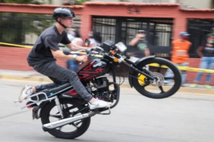 Anuncian severas sanciones para quienes realicen motopiruetas en la vía pública