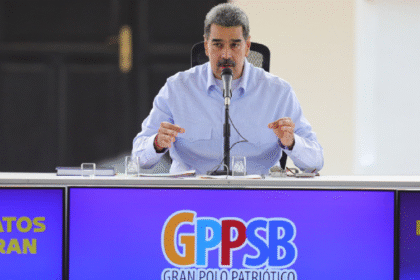 Maduro aumenta el ingreso mínimo de los trabajadores a USD 160 (Bono de Guerra + Cestaticket)