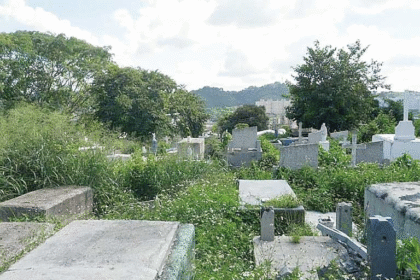 Vándalos profanan cementerio de Chacachacare en Tubores / Foto referencial