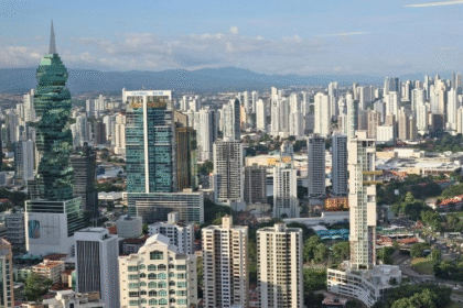 Panamá y Venezuela reanudan vuelos comerciales bajo el principio de reciprocidad