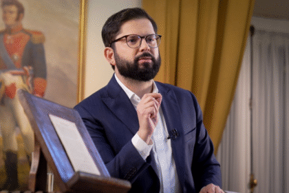 Boric condenó ataque de EEUU contra Irán: «Exigimos y necesitamos paz»