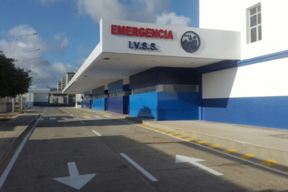 Colegio de Médicos alerta desmedida comercialización de servicios de salud