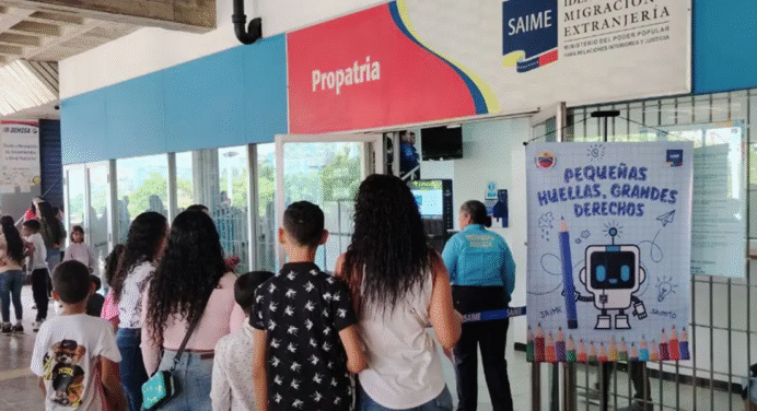 Saime inició jornada nacional para tramitar cédulas a niños sin cita previa