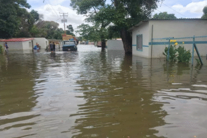 Casi mil personas están en refugios por fuertes lluvias en Amazonas