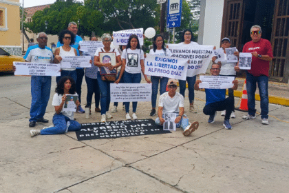 Familiares de Alfredo Díaz: Canonización sin presos