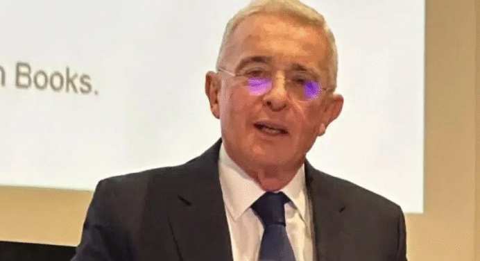 Uribe rechaza zona económica binacional con Venezuela: “Es una entrega del país a la criminalidad”