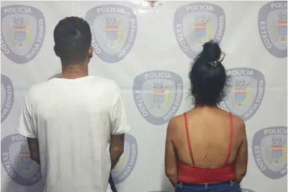 Detenidos por impedir captura de hombre acusado de agredir a su madre