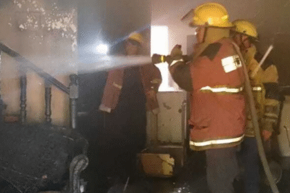 Bomberos logran controlar incendio en Urbanización Vista Caribe