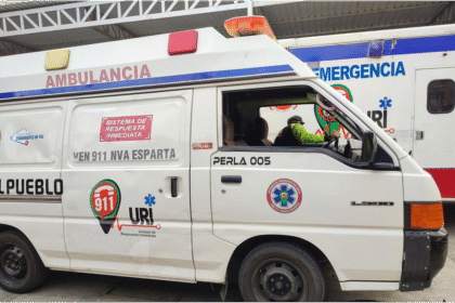 Ataque vandálico a ambulancia del Ven911 en la Av. Fucho Tovar