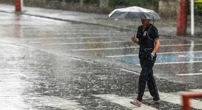 Inameh pronostica lluvias en gran parte de Venezuela por Onda Tropical N° 26
