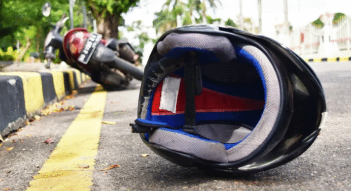 Motorizado fallece tras impactar contra poste en El Valle – Isla de Margarita