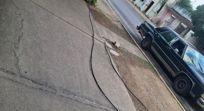 Calle El Sol Juangriego: 12 horas sin electricidad