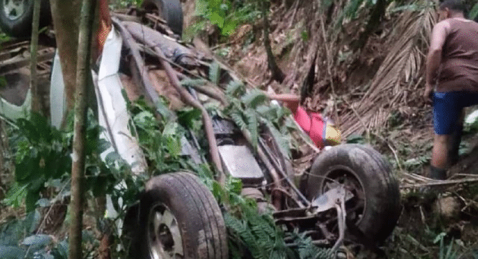 Tres muertos y dos heridos en un accidente en la vía hacia Choroní