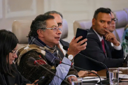 Petro: Es «mentira» que el ‘Cartel de los Soles’ maneja el narcotráfico por Venezuela