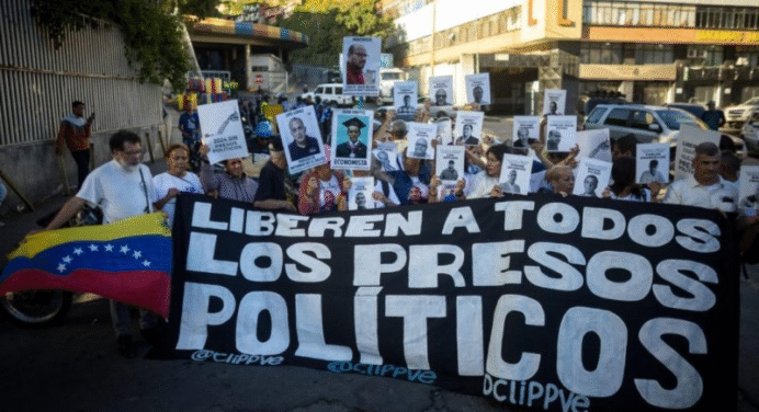 Foro Penal contabiliza 815 presos políticos en Venezuela