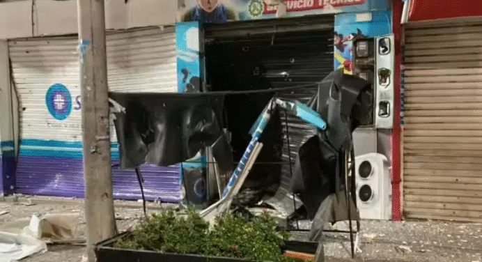 Colombia vive una ola de violencia con tres atentados en menos de 24 horas