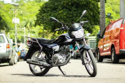 Fiscalía venezolana lanza campaña para disminuir accidentes de motos