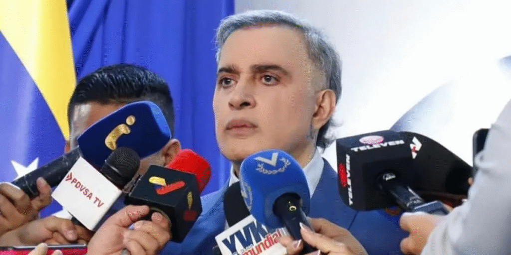 Tarek William Saab anuncia que comenzó el despliegue de la campaña "si enciendes tu moto no apagues tu vida"