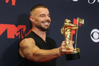 Ricky Martin hace historia en MTV VMA’s 2025 con el Latin Icon Award