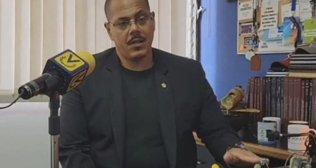 «Todo no puede ser petróleo o minería»: Aarón Olmos advierte sobre la economía venezolana